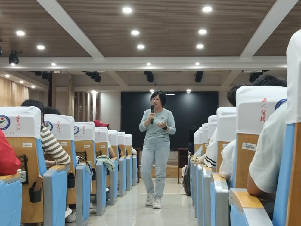 c2211df2443946a1aa8263ecc7a6a70d.jpg c2211df2443946a1aa8263ecc7a6a70d.jpg