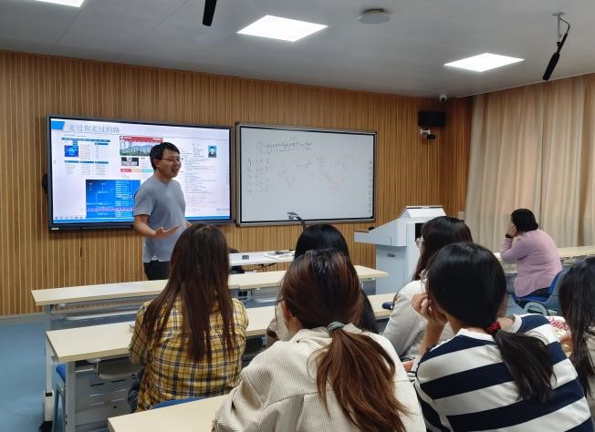 77b7b895e6b541c5ac971cfb7c4b91d2.jpg 77b7b895e6b541c5ac971cfb7c4b91d2.jpg