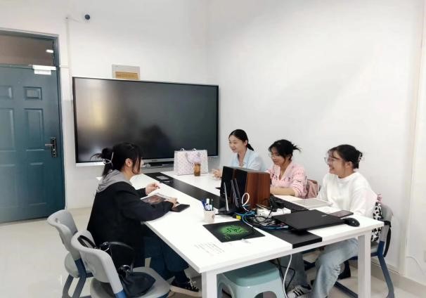 8cd8fb1c497446bc9f091d6451003e9b.jpg 8cd8fb1c497446bc9f091d6451003e9b.jpg