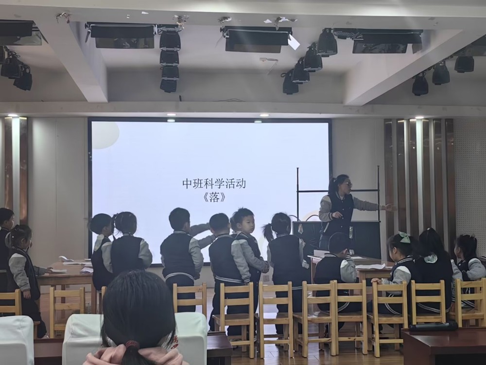 79ccb2f1c2c7481193aae2e233eefdca.jpg 79ccb2f1c2c7481193aae2e233eefdca.jpg