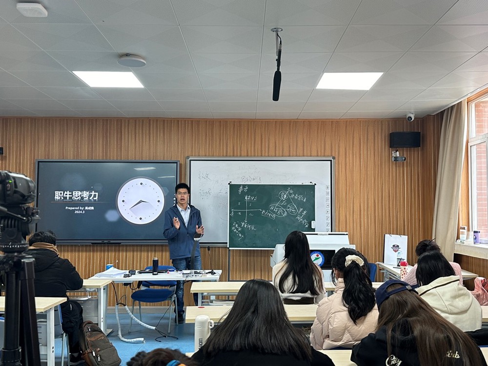 62e0d4801cf84706b95ac8c61cc2b88b.jpg 62e0d4801cf84706b95ac8c61cc2b88b.jpg