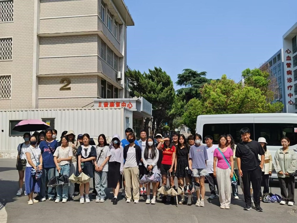 03af43e673e54e50b7f21160614d36bc.jpg 03af43e673e54e50b7f21160614d36bc.jpg