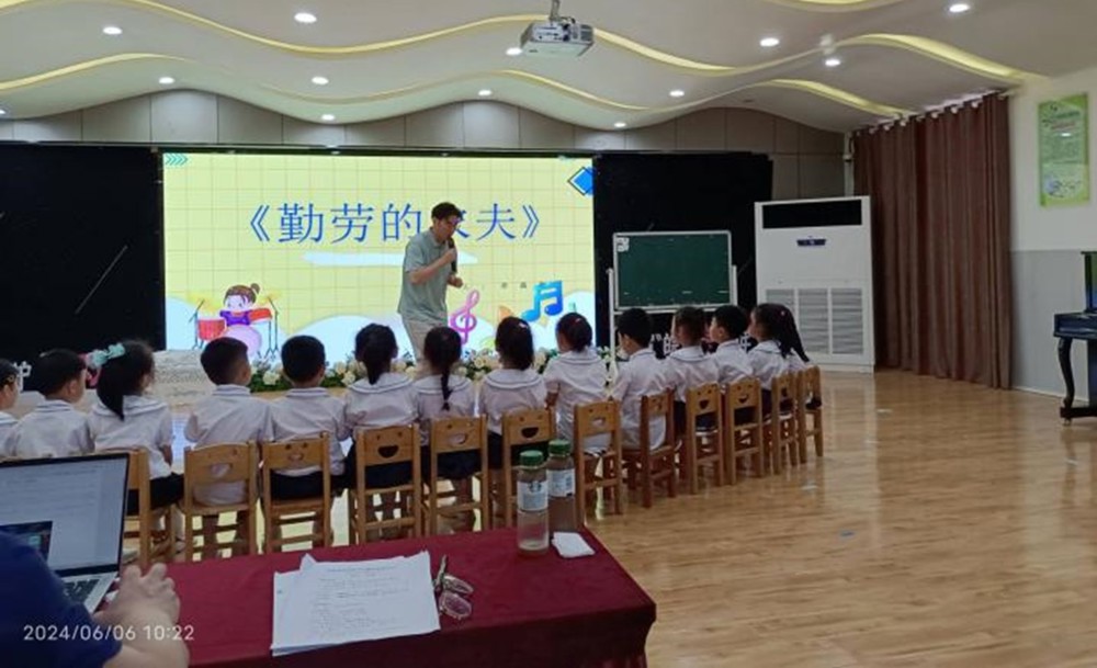 374bf417d6f643c5bc2dcddce15d1b9f.jpg 374bf417d6f643c5bc2dcddce15d1b9f.jpg